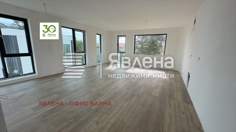 In vendita  2 camere da letto Varna , m-t Dolna Traka , 135 mq | 48117474 - Immagine [3]