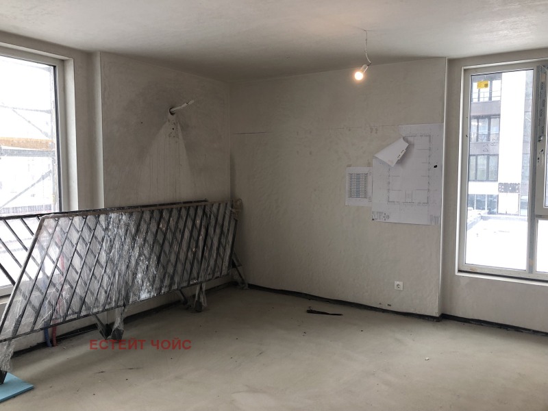 Продава  3-стаен град София , Банишора , 108 кв.м | 46765879 - изображение [2]