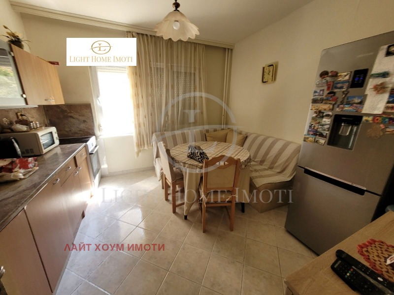 À venda  2 quartos Plovdiv , Trakiia , 96 m² | 80062834