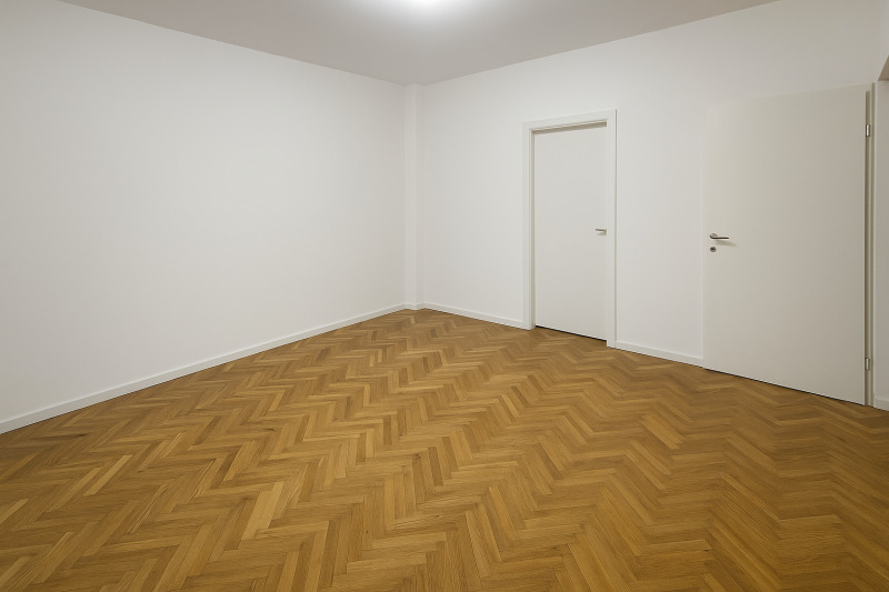 Продава 4-СТАЕН, гр. София, Център, снимка 2 - Апартаменти - 52540158