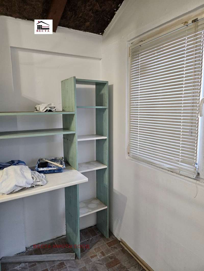 Продава АТЕЛИЕ, ТАВАН, гр. Варна, Лятно кино Тракия, снимка 5 - Апартаменти - 52719413