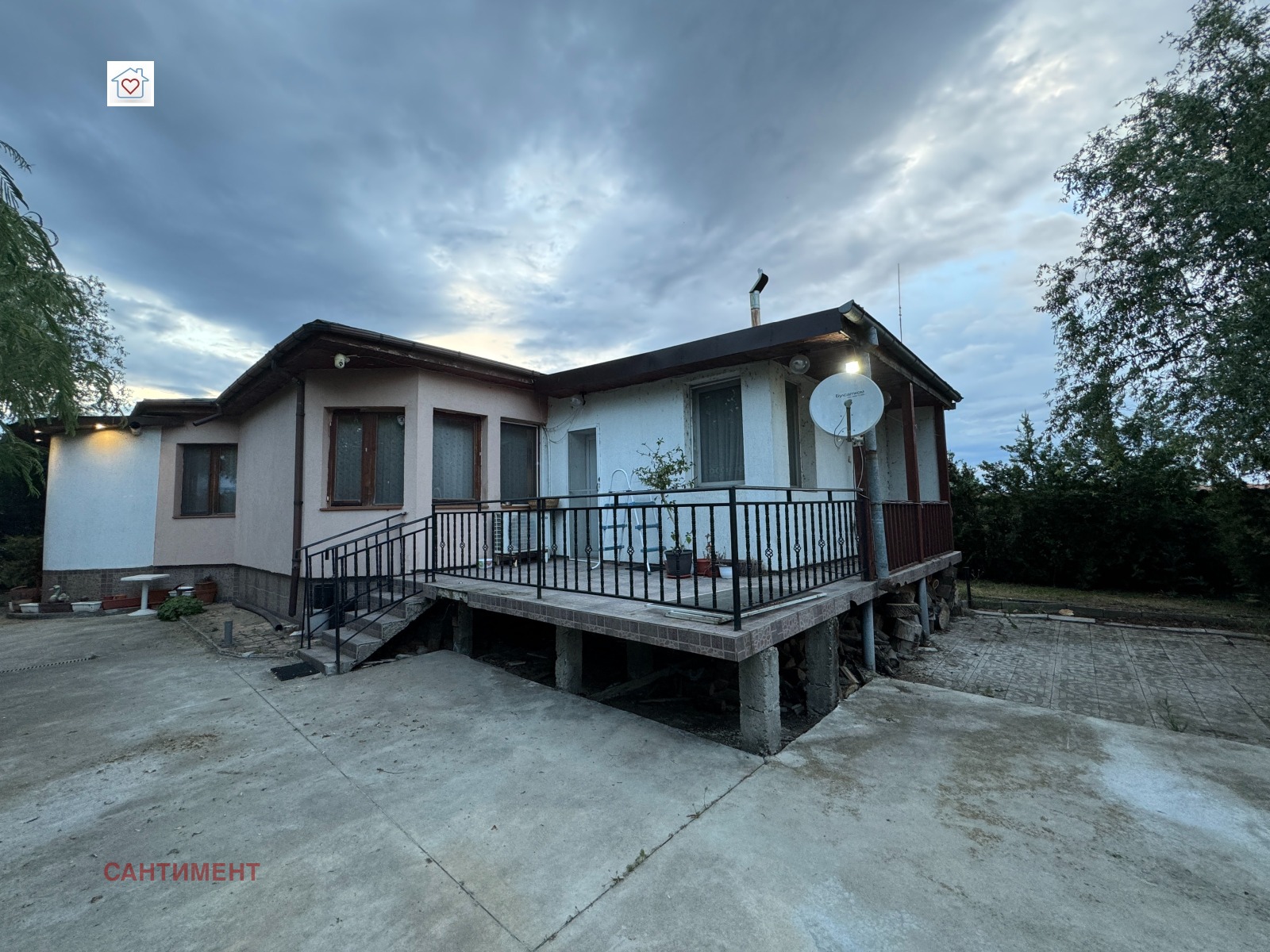 Продава КЪЩА, с. Костиево, област Пловдив