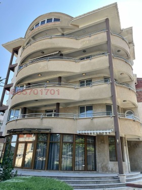 En venta 3+ dormitorios