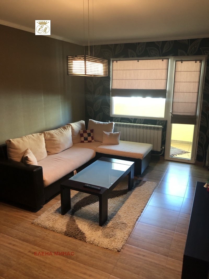 Продава 2-СТАЕН, град Шумен, 5-ти полк • 205000 лв. / 104814.84 € • 98111072 1