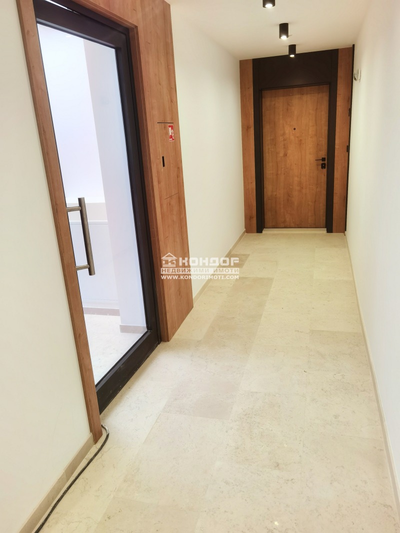 In vendita  2 camere da letto Plovdiv , Tsentar , 137 mq | 27756203 - Immagine [5]