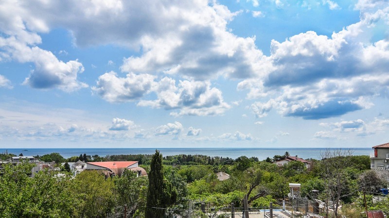 Προς πώληση  2 υπνοδωμάτια Βαρνα , κ.κ. Σβ.Σβ. Κονσταντην η Ελενα , 160 τ.μ | 79216245 - εικόνα [2]