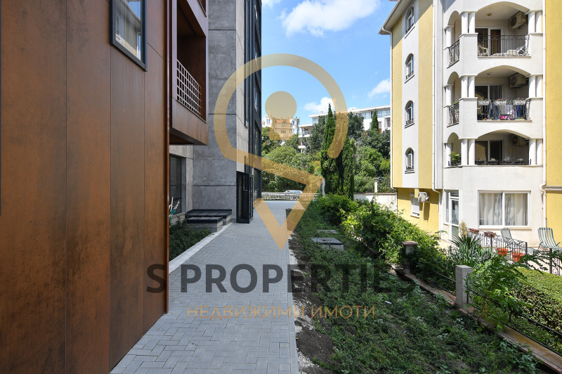 En venta  2 dormitorios Varna , k.k. Sv.Sv. Konstantin i Elena , 160 metros cuadrados | 79216245 - imagen [5]