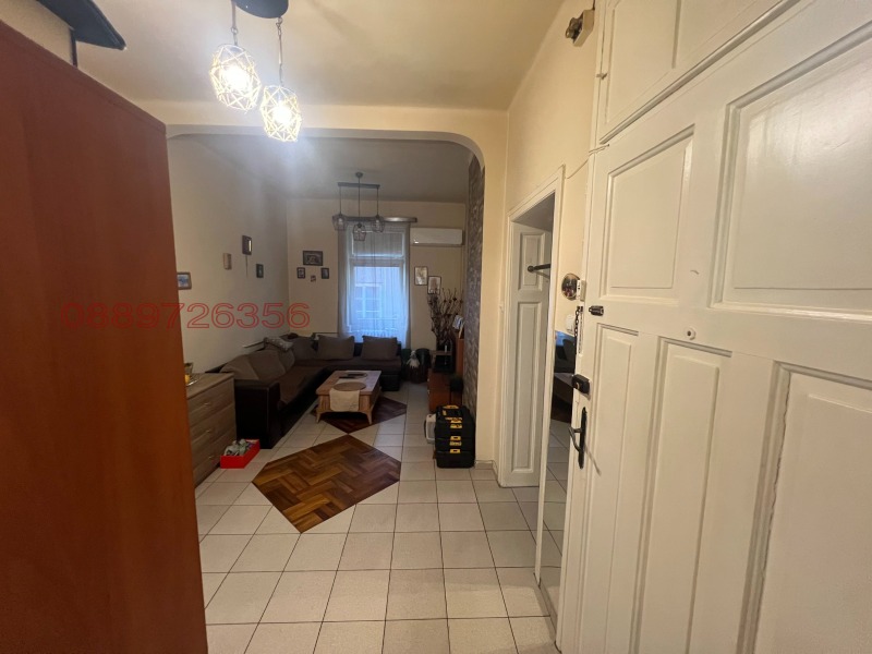 Продава 3-СТАЕН, гр. София, Яворов, снимка 2 - Апартаменти - 52803441