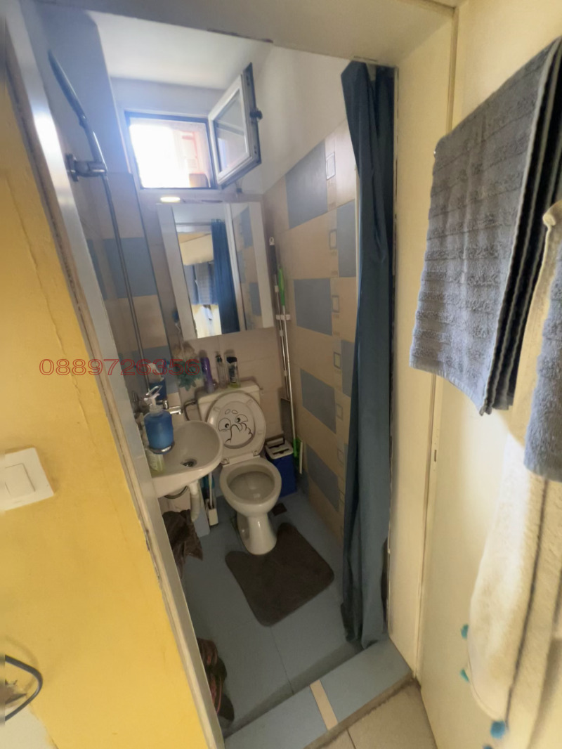 Продава 3-СТАЕН, гр. София, Яворов, снимка 11 - Апартаменти - 52803441