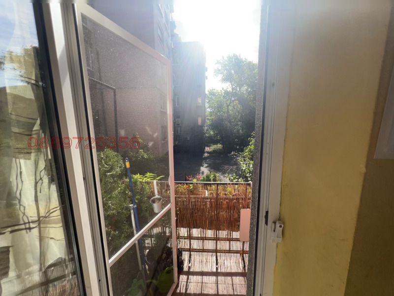 Продава 3-СТАЕН, гр. София, Яворов, снимка 8 - Апартаменти - 52803441