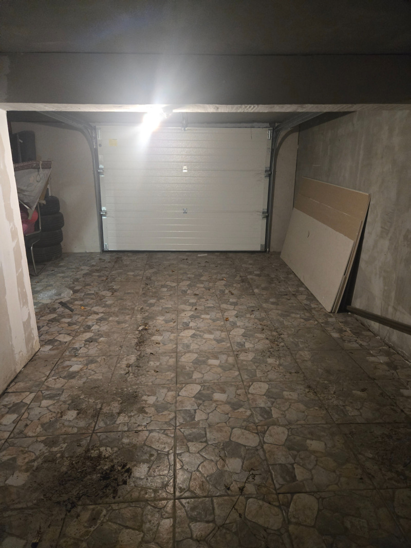 Продава КЪЩА, гр. София, Триъгълника, снимка 14 - Къщи - 53582030