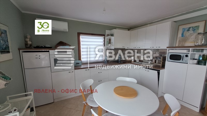 Продава КЪЩА, с. Аврен, област Варна, снимка 4 - Къщи - 54060233