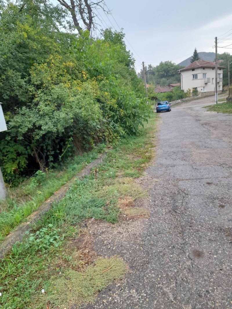 Продава ПАРЦЕЛ в област Монтана, с. Долно Озирово - 1432 кв.м / 30 000 € » 58 674.90 лв., АГЕНЦИЯ СКАЛА ДИ-НЕДВИЖИМИ ИМОТИ ЕООД