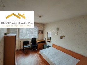 2 slaapkamers Idealen tsentar, Montana 11