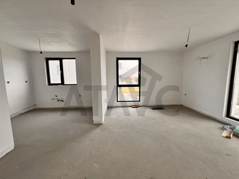 For Sale  2 bedroom Plovdiv , Ostromila , 114 sq.m | 18402982 - image [3]