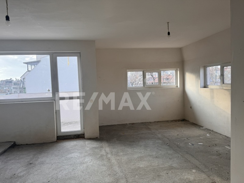 Na prodej  2 ložnice Plovdiv , Centar , 139 m2 | 61131947 - obraz [3]