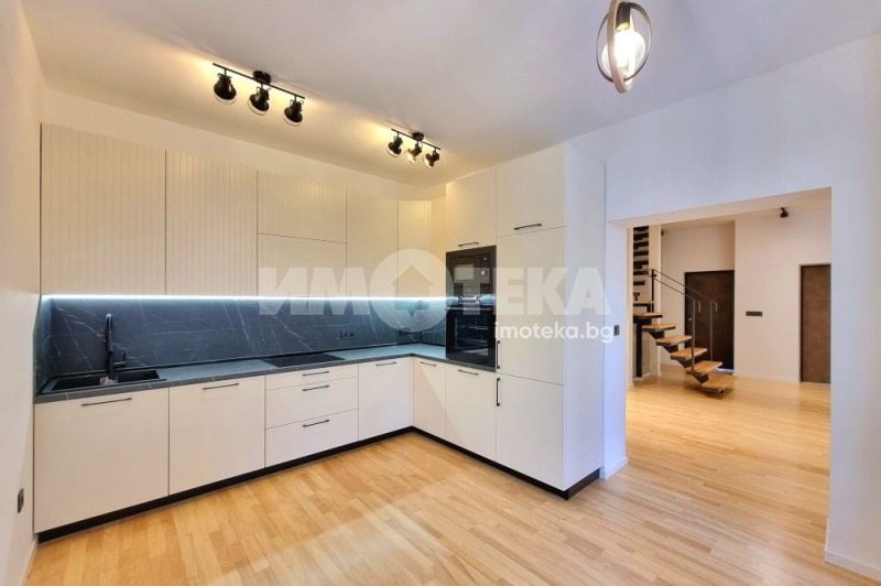 Продава  Многостаен град София , Център , 183 кв.м | 28044946 - изображение [2]