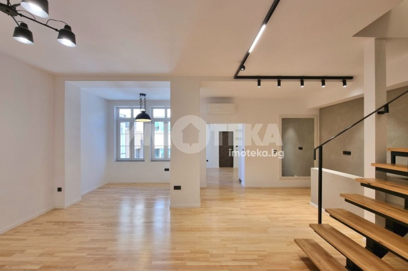 Продава  Многостаен град София , Център , 183 кв.м | 28044946 - изображение [10]
