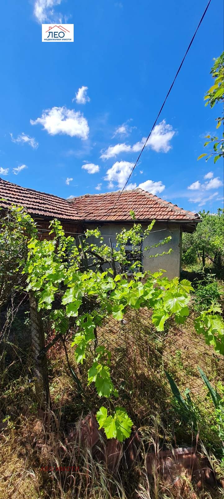 Продава КЪЩА, гр. Севлиево, област Габрово