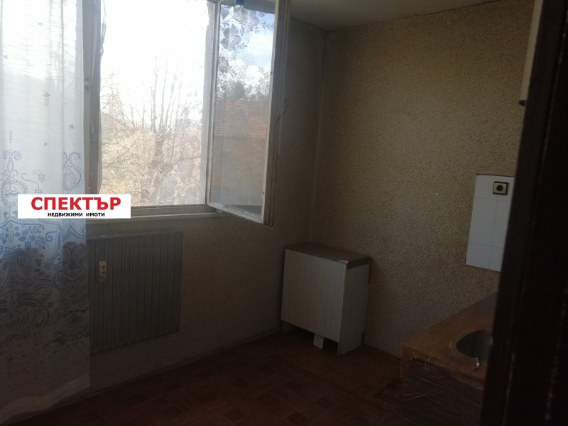 Продава 3-СТАЕН, гр. Перник, Център, снимка 6 - Aпартаменти - 39768744
