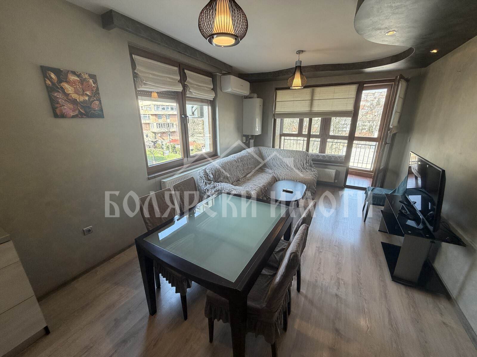 Продава 3-СТАЕН, гр. Велико Търново, Център, снимка 3 - Апартаменти - 54287290