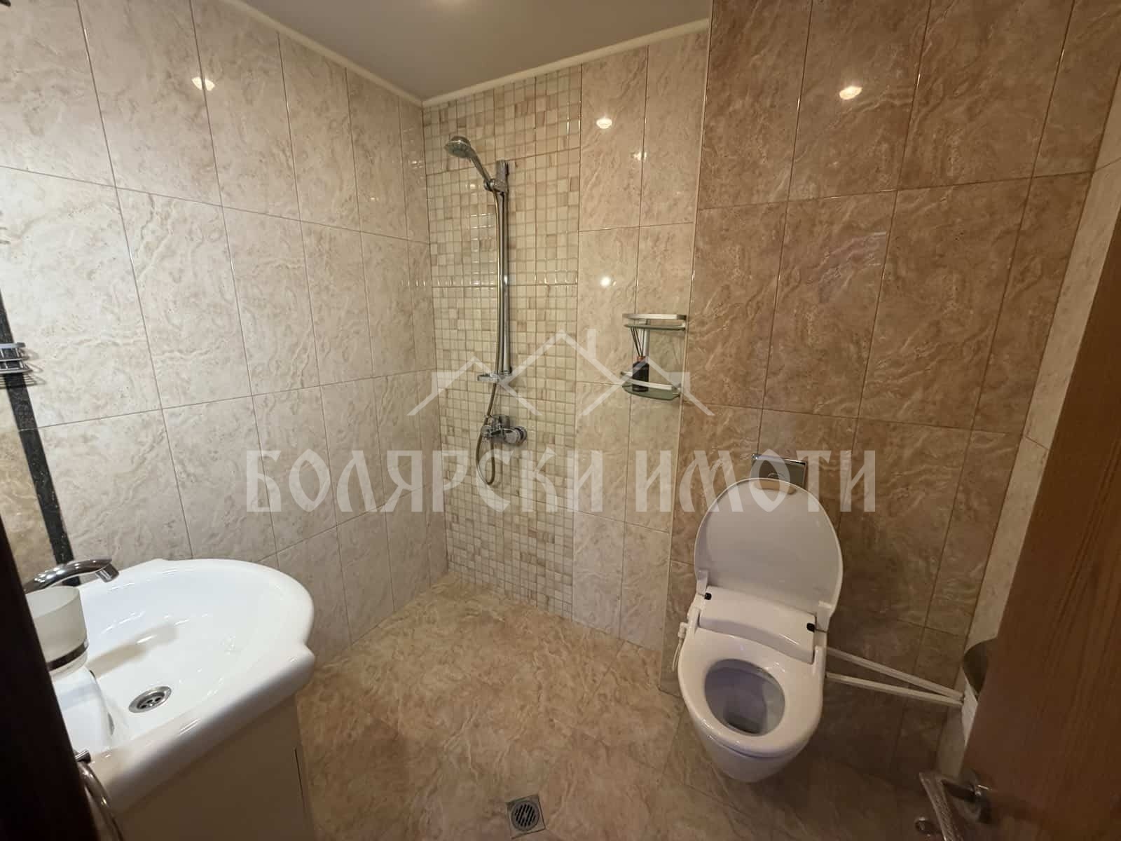 Продава 3-СТАЕН, гр. Велико Търново, Център, снимка 10 - Апартаменти - 54287290