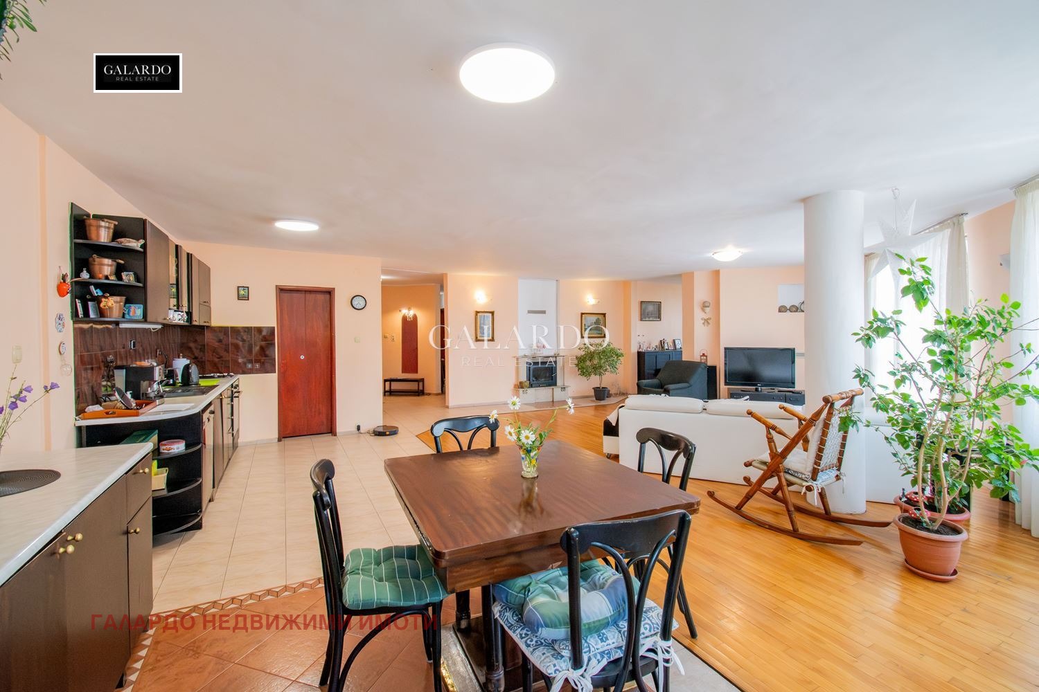Продава МНОГОСТАЕН, гр. София, Павлово, снимка 3 - Апартаменти - 55426010