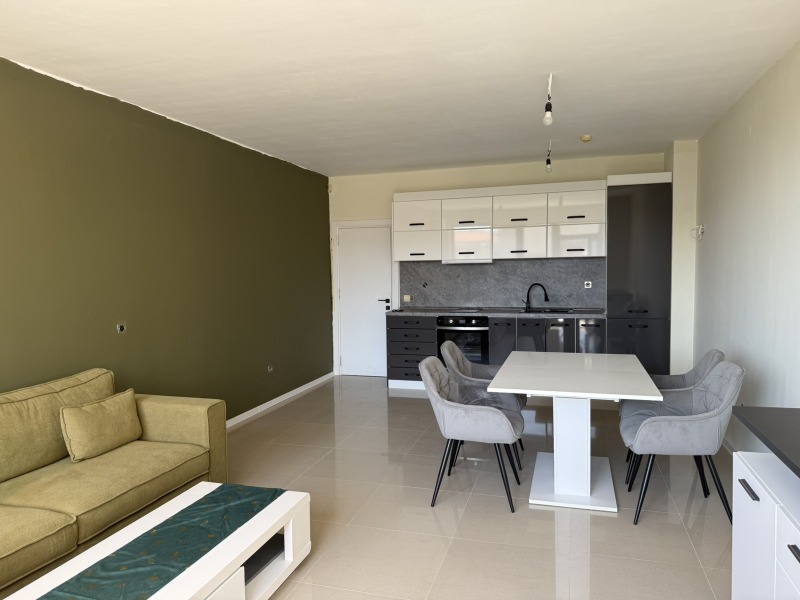 Продава 3-СТАЕН в област Добрич, гр. Балчик - 100 кв.м / 90 000 € » 176 024.70 лв.
