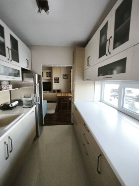 ������� 3-����� | Imot.bg � ����� ������ 8