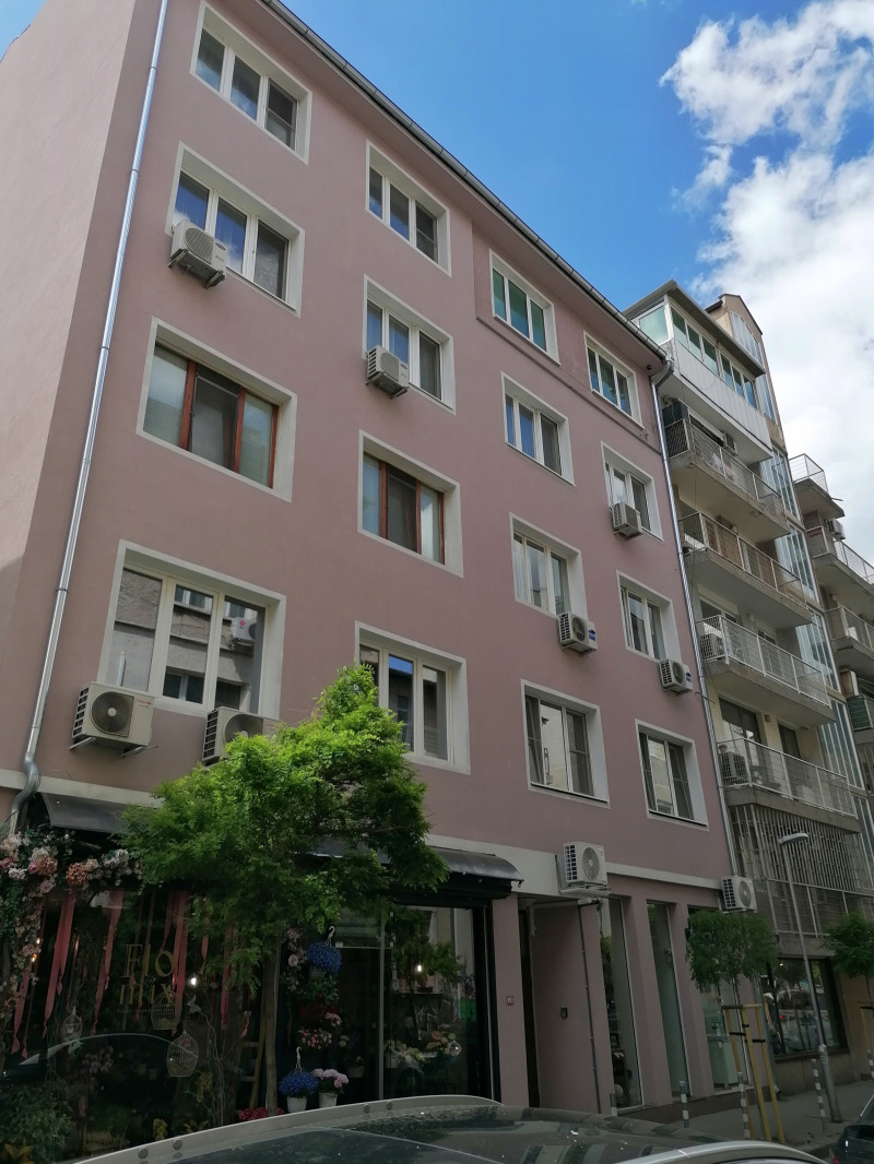 For Sale  2 bedroom Sofia , Tsentar , 100 sq.m | 72750209