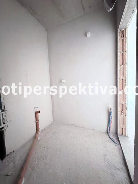 Продава  3-стаен град Пловдив , Тракия , 98 кв.м | 82052636 - изображение [6]