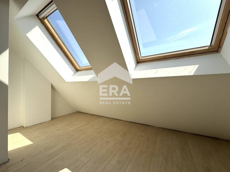 Na prodej  Mezonet Varna , Pobeda , 114 m2 | 22373831 - obraz [15]
