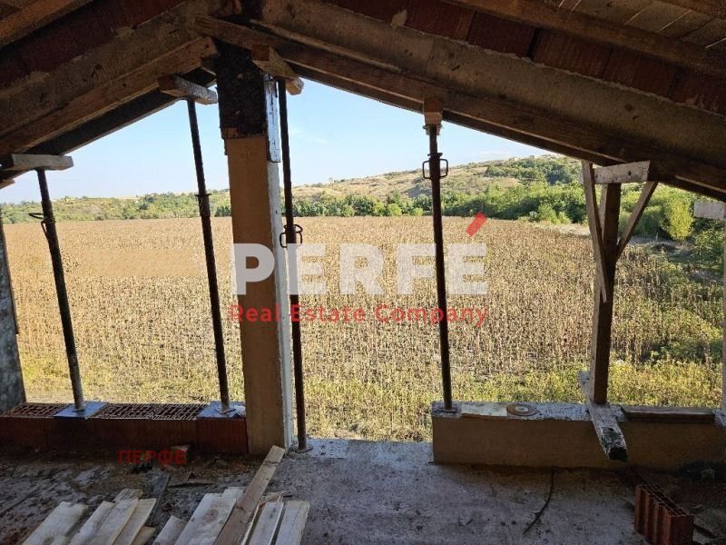 Продава КЪЩА, с. Хераково, област София област, снимка 12 - Къщи - 47506985