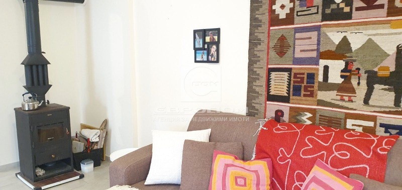 Продава КЪЩА, гр. Мъглиж, област Стара Загора, снимка 2 - Къщи - 53592130