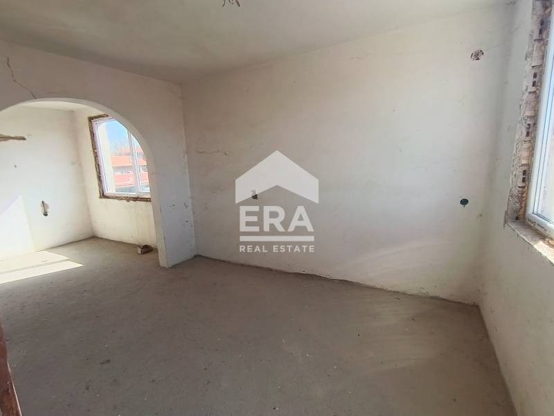 Продава КЪЩА, гр. Плиска, област Шумен, снимка 4 - Къщи - 54253968