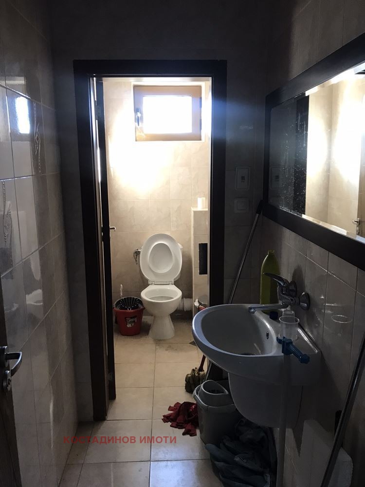 Til salgs  Butikk Plovdiv , Industrialna zona - Sever , 407 kvm | 77871080 - bilde [10]