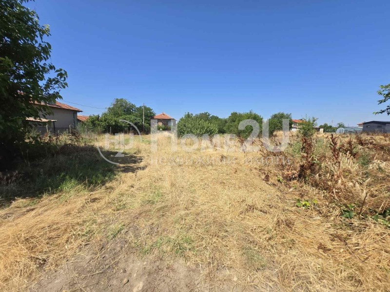 Продаја  Плот регион Пловдив , Чешнегирово , 1600 м2 | 90925629