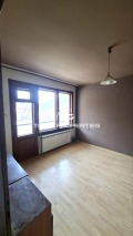 Продава МНОГОСТАЕН, гр. Чепеларе, област Смолян, снимка 5