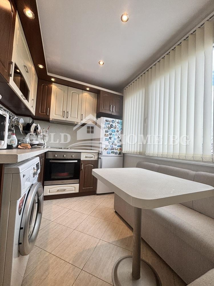 Продава 2-СТАЕН, гр. Пловдив, Кючук Париж, снимка 2 - Апартаменти - 52069796