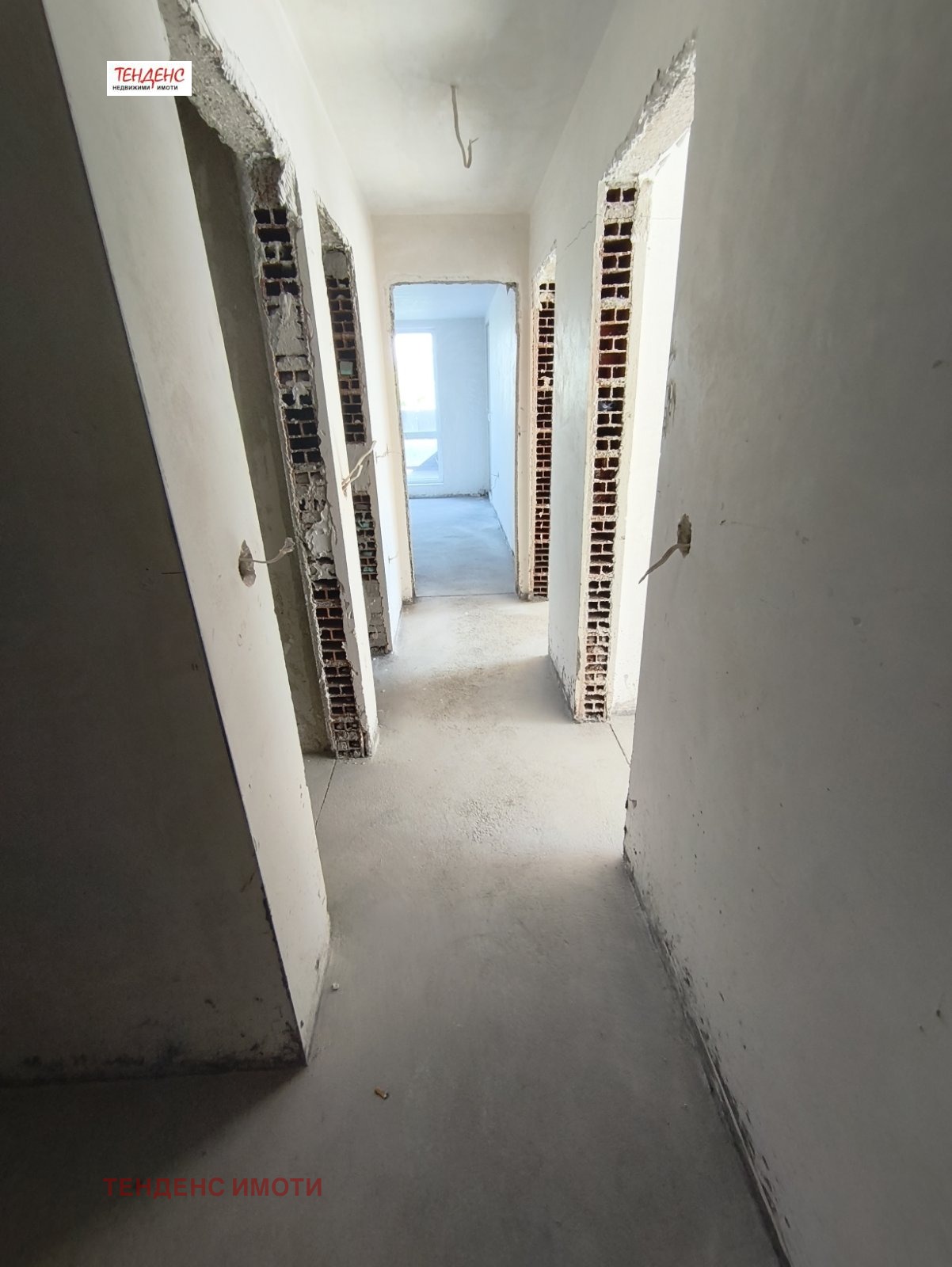 Продава 3-СТАЕН, гр. Кърджали, Център, снимка 2 - Апартаменти - 51100608
