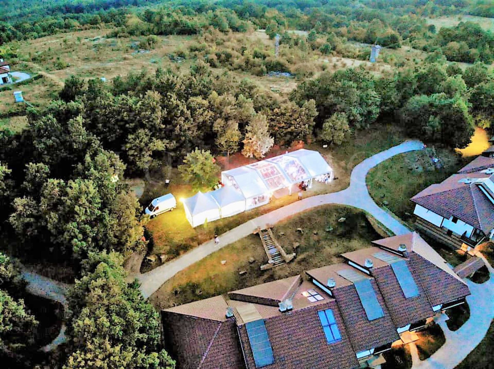Продава КЪЩА, гр. Дряново, област Габрово, снимка 2 - Къщи - 43863941