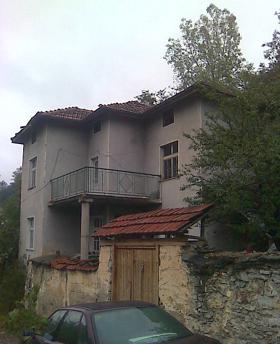Продажба на имоти в гр. Батак, област Пазарджик - изображение 6 