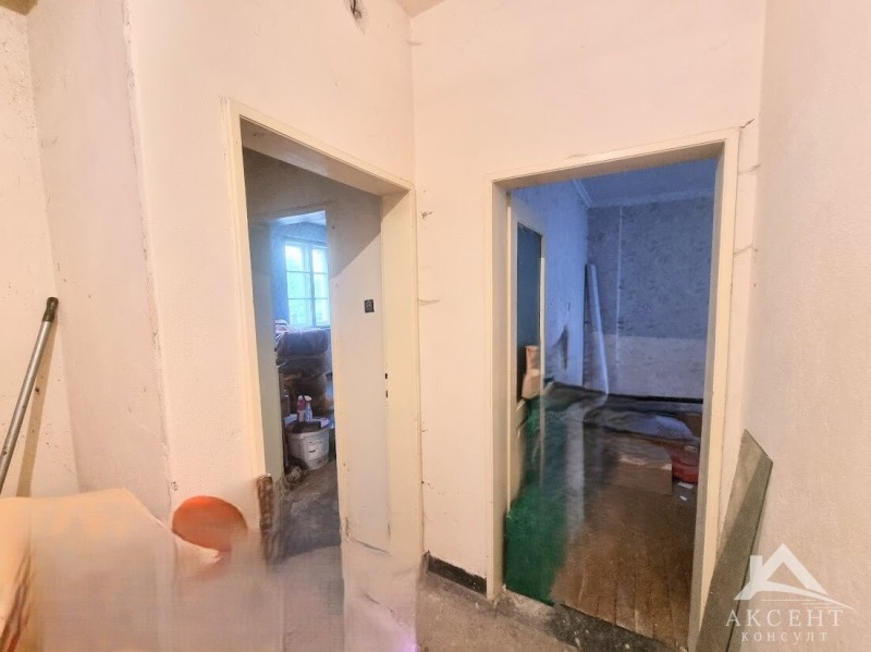 Продава 3-СТАЕН, гр. Перник, Рено, снимка 6 - Апартаменти - 48296329