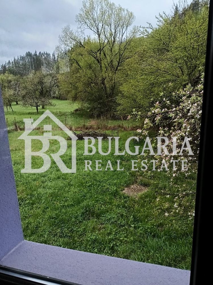 Продава КЪЩА, гр. Априлци, област Ловеч, снимка 7 - Къщи - 54639956