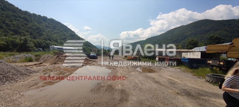 Продава ПАРЦЕЛ, с. Врачеш, област София област, снимка 5 - Парцели - 53713407