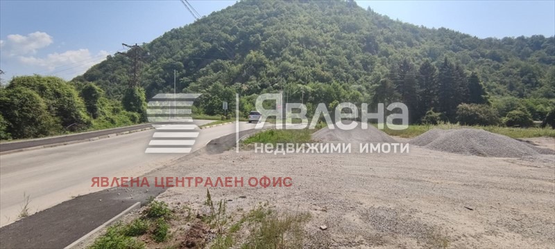 Продава ПАРЦЕЛ, с. Врачеш, област София област