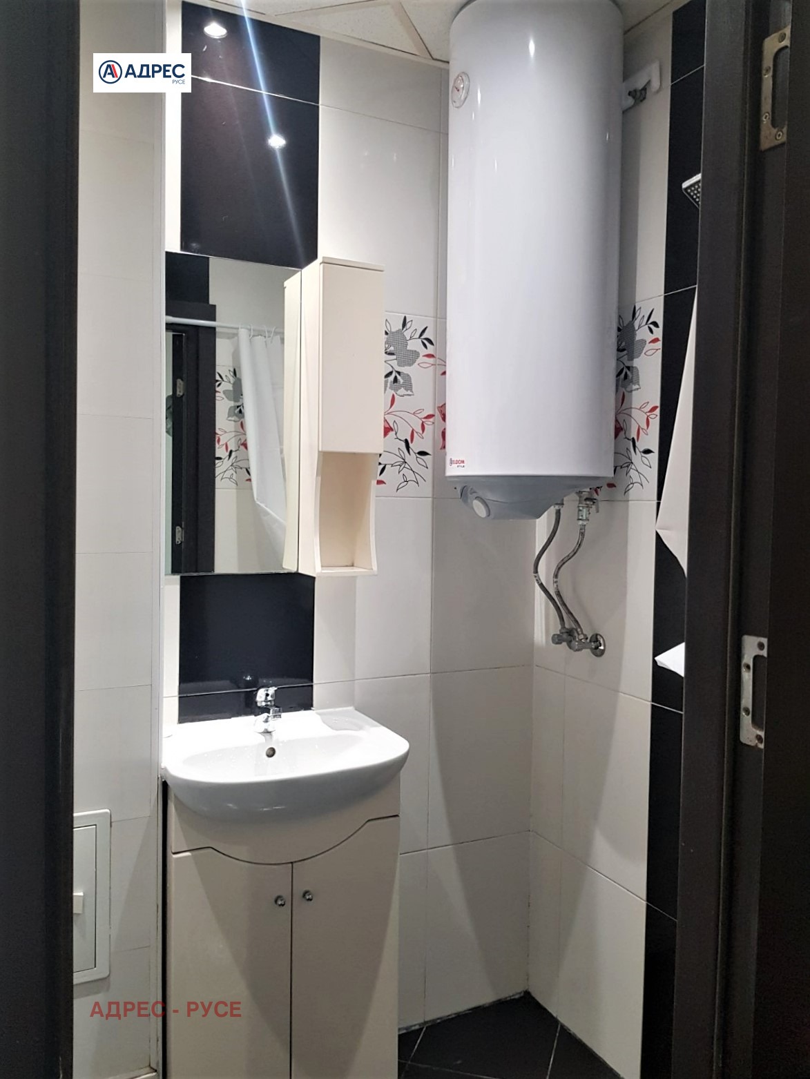 Продава 1-СТАЕН, гр. Русе, Здравец Изток, снимка 12 - Апартаменти - 55230247