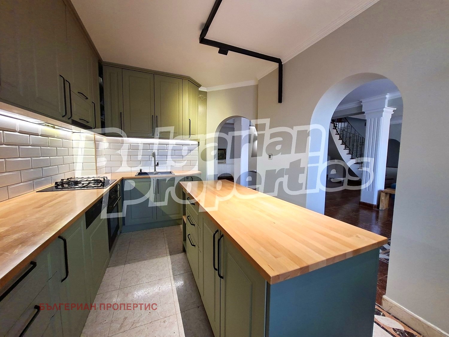 Продава МЕЗОНЕТ, гр. Пазарджик, Център, снимка 3 - Апартаменти - 55740856