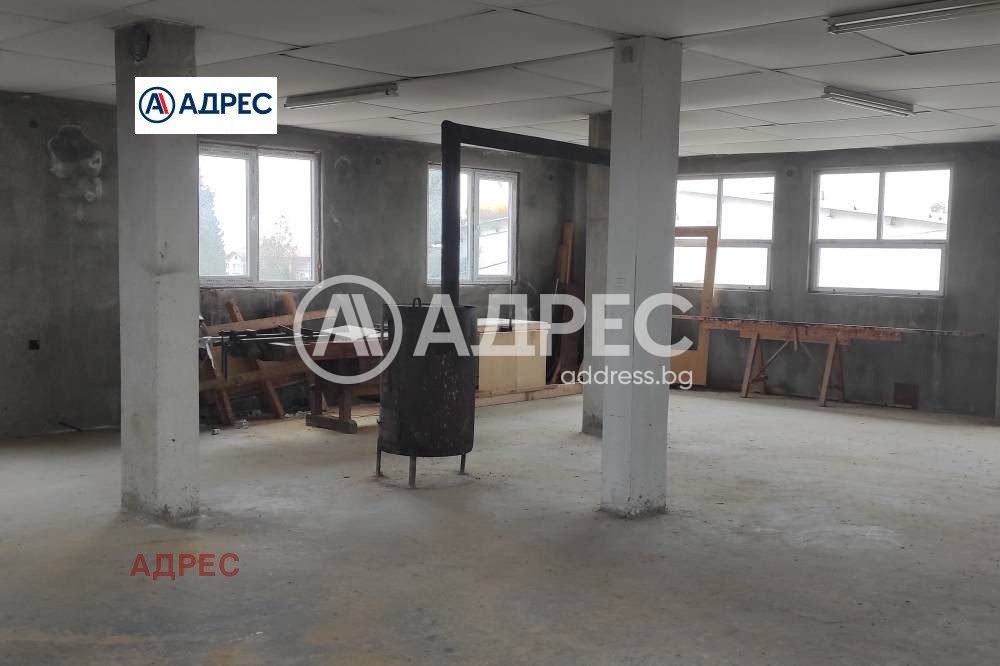 Продава ПРОМ. ПОМЕЩЕНИЕ, гр. Варна, с. Звездица