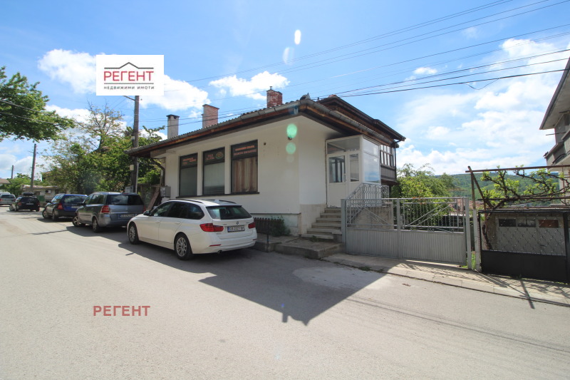 Продава МАГАЗИН в област Габрово, гр. Трявна - 30 кв.м / 30 000 € » 58 674.90 лв., РЕГЕНТ